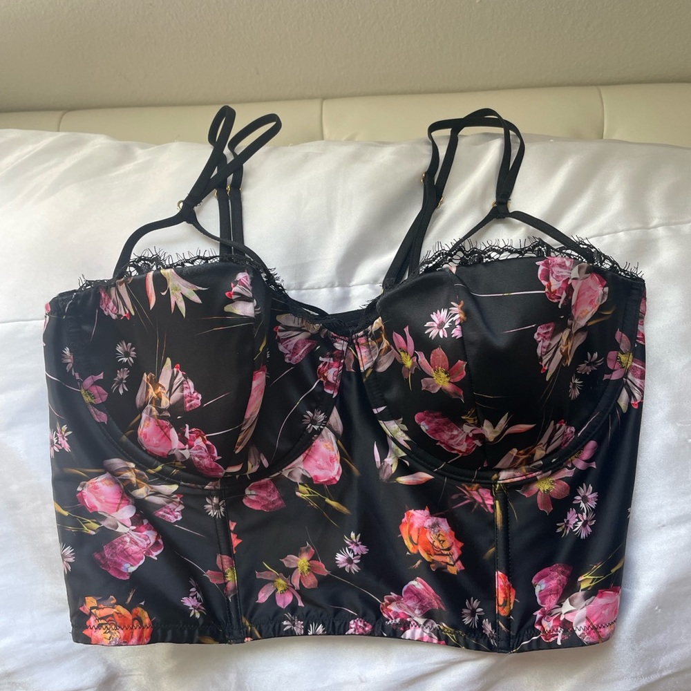 34DD bra top